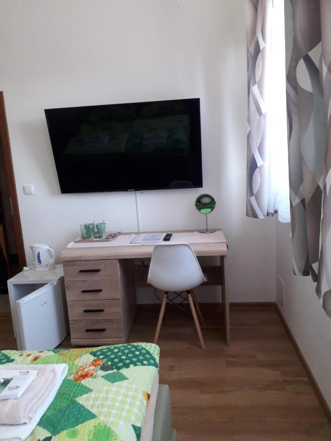 Penzion Na Hrazi Poděbrady Eksteriør billede